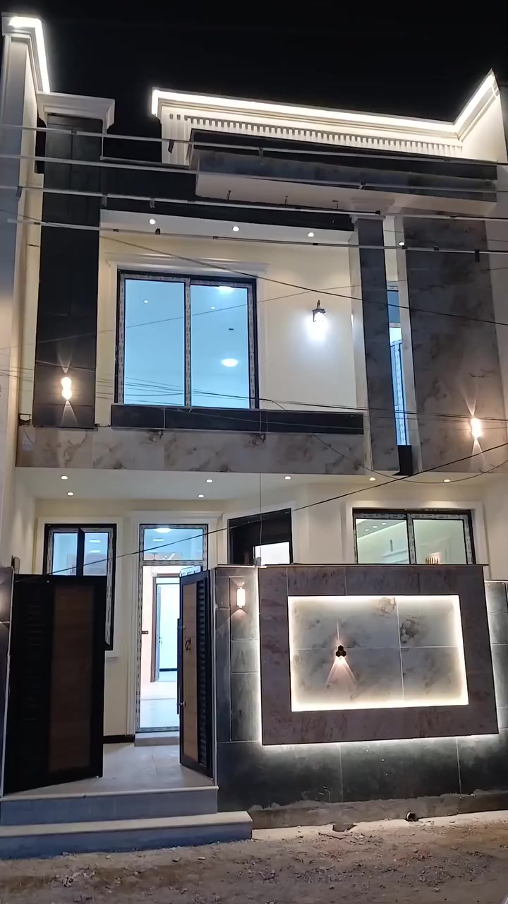 السلام عليكم بيت ١٠٠ متر طابقين ٣ غرف العنوان الدورة المجمع الامل اتصل ***********
