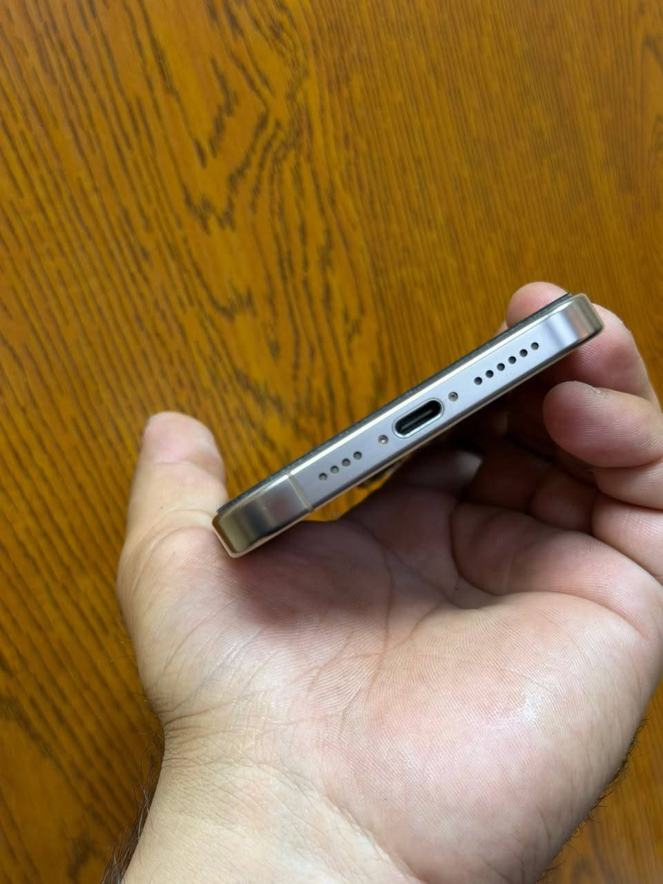 سلام عليكم
" ايفون 📲16 برو ماكس 

" اللون المميز 

" بطاريه 🔋92

" ذاكره 256 

جهاز ZA( دبل سيم )

"شخط واحد ما بي اخو الجديد

"مكفول كفاله عامه من فتح وتصليح

السعر / مليون و360 وبي مجال حك جيتك 

العنوان / موصل حي السكر

للتواصل / *********** واتساب او اتصال عل رقم

 واذا ماعجبك الجهاز تاخذ الاحسن منه يارب
