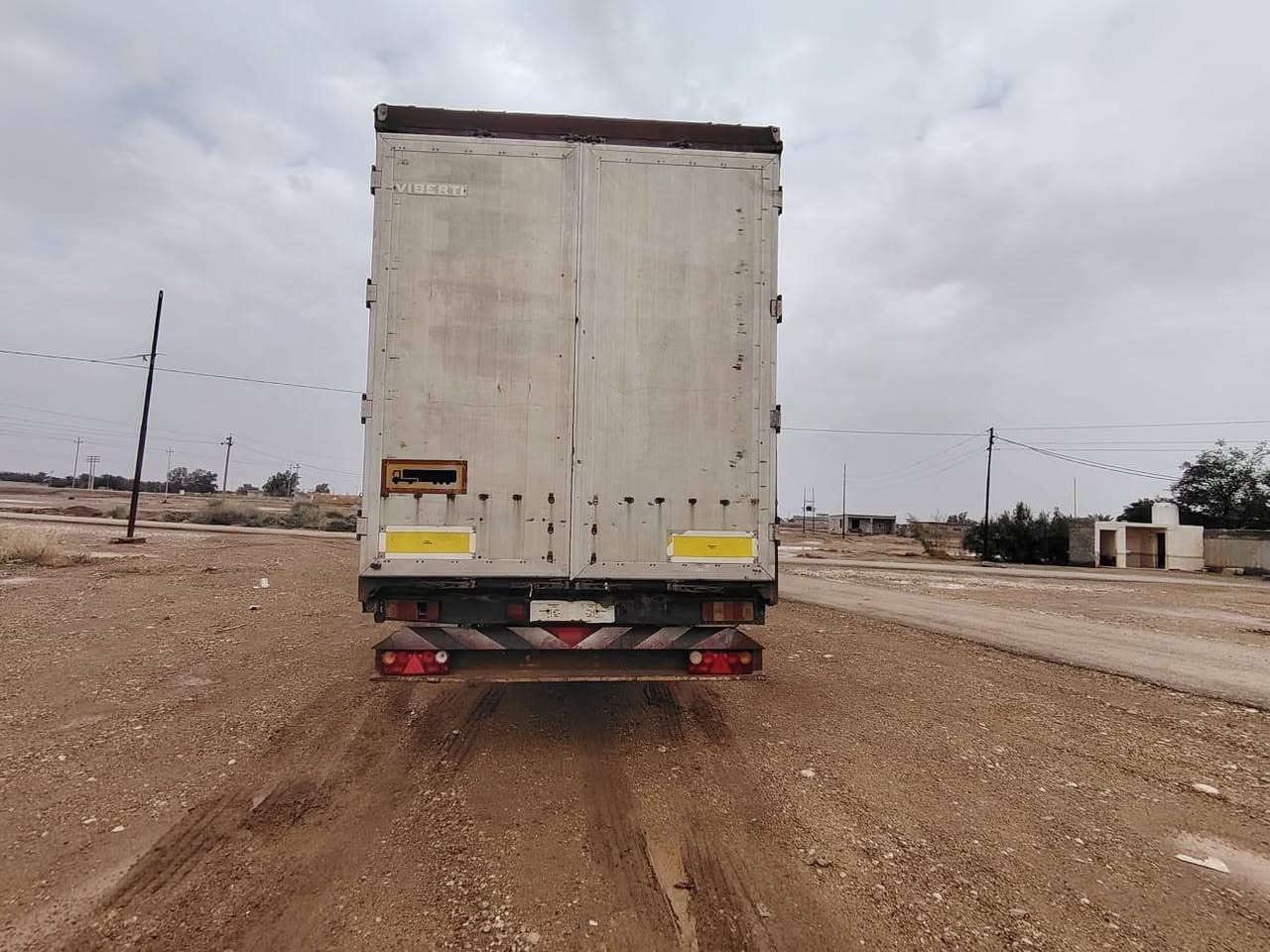 عربانه جادر للايجار وشرط يكون الماجر من ديالى فقط داخل ديالى ***********
