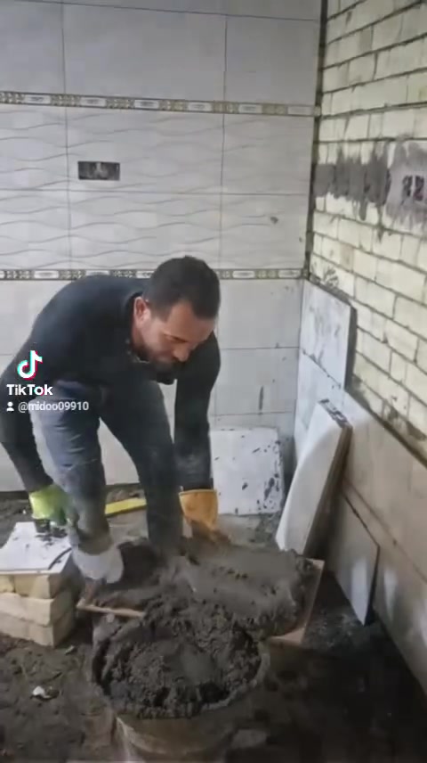 خلفات عمل تطبيك كافة السيراميك وأرضيات الكاشي والمرمر والكرانيت والبورسلين والدرج وأعمال الترميم وعمل لوح البورسلين شغل درجه اولى متاح كادر ***********
