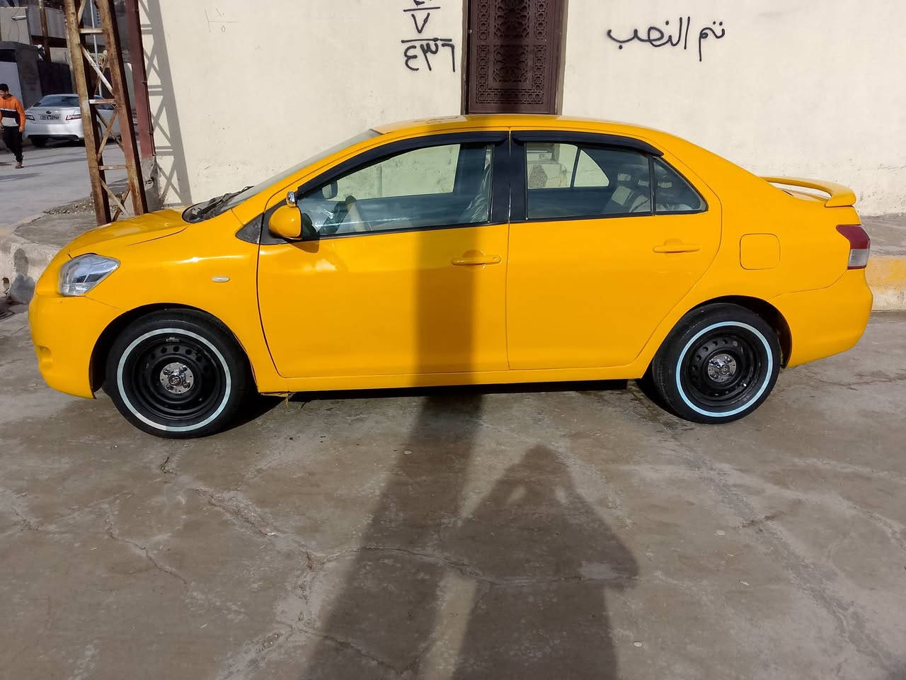 سلام عليكم يارس موديل 2008سنويه مشروع وطني بس صاقطه من ال24رقم نجف شرط التحويل والغرامات حادث مابيها دوشمه تخم تاير جديد كير محرك شرط حداديه صبغ جديد  تدفاء شغال تبريد عطل السعر 62وبيها مجال شي قليل للاستفسار ***********
