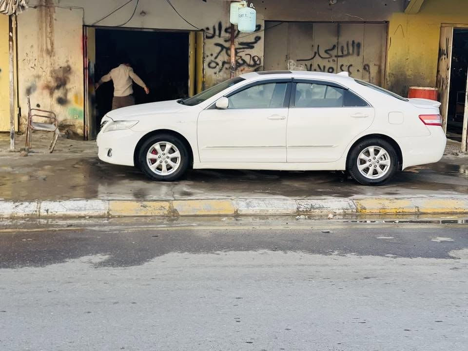 سلام عليكم 

كامري خليجي  فول الفول 2009 

رقم بغداد دولي بسمي مشروع وطني 

سياره بيها 3قطع صبغ بدون دواخل تبريد ثلج ❄️ 

كير محرك شرط سياره خير من الله سياره مال بيت 

السعر   90  وبيها مجال 

***********

