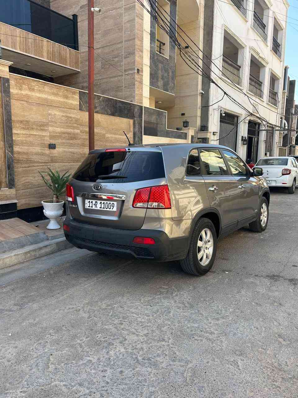 سورنتو امريكي رقم بغداد بسمي هزه وسنويه جديده محرك ٢٤٠٠دوش ماشيه ٧٠ميل قطعتين تبريد ,(حادثها صطحي بل جاملغ ونطخ هلال مال جاملغ وشويه من باب ) السعر ١١٢ مكان حي الجهاد، بغداد ***********
