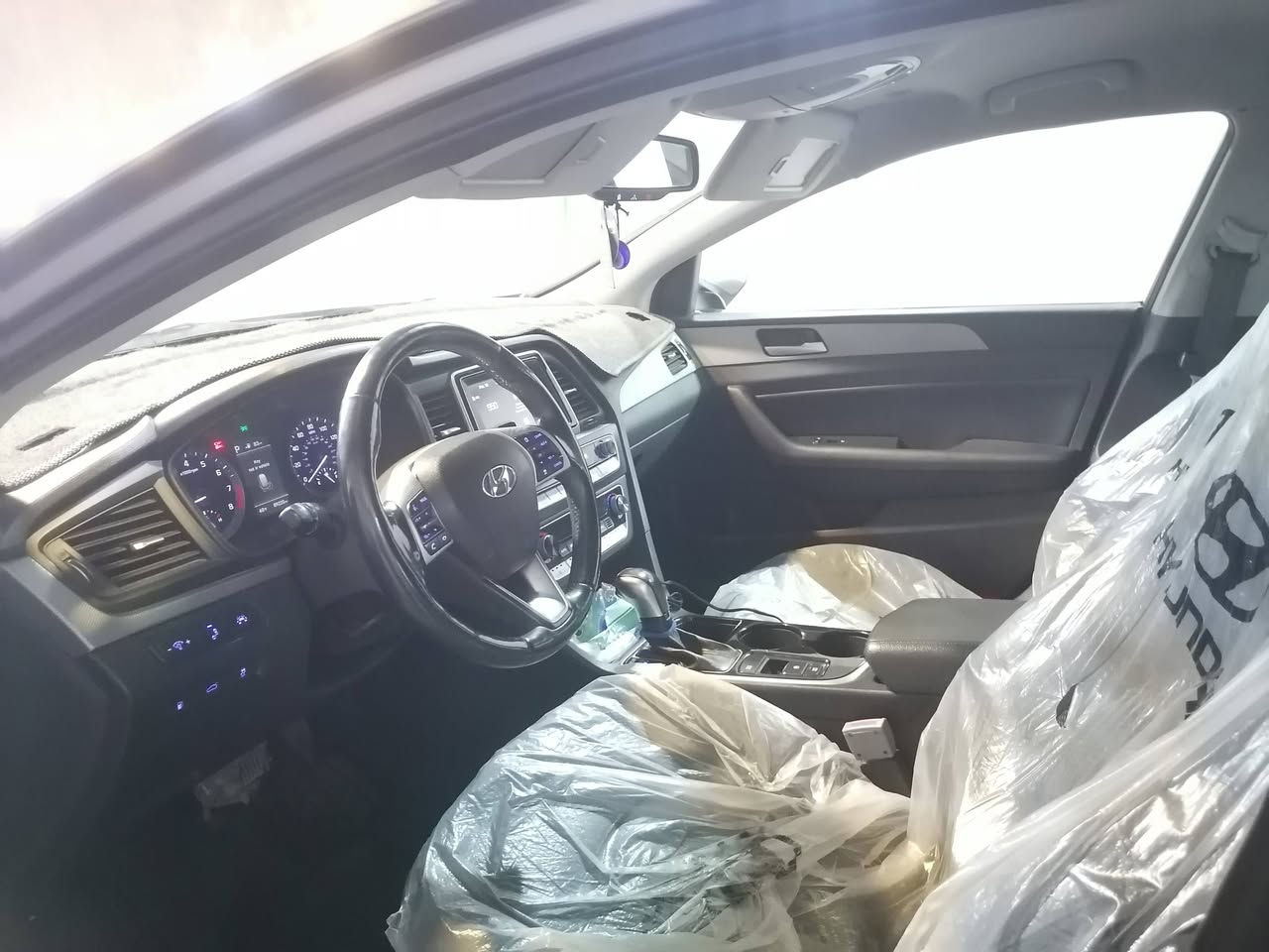 سوناتا
2019
وارد أمريكي
سياره نضيفه
مواصفاتهه
معروفه مكاني نجف
السعر 125
***********
