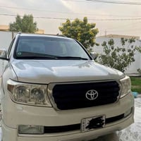 للبيع او المراوس لاندكروزر 2009 مكفولة كفالة عامة  السيارة نظيفه ماشيه...