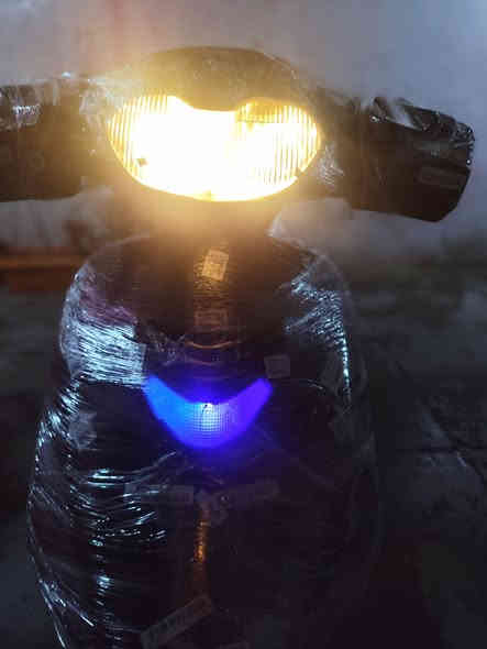 السلام عليكم دراجه فكستار السرعة100ياباني     ياباني   السرعة 100   ياماها اليابان  (السعر 350الف ) الرقم هاتف *********** مثل ما عودناكم عل وجبة جديدة كل يوم قطعة نفس شكل +الون +السرعة مواصفات تفاصيل كل يوم توصلي قطعة نادرة    مال 💫🤎وكالة دراجه ✨المواصفاة    (السعر 350الف   ) قطعة نادرة وحلوة 🌟🌟        💯🔥   دراجه كاملة مواصفاة حلوة نظيفة لحد يكول شبيهة نقص بل كارتون  محرك ستندر   ((مال رمبة كفرات البلادي اصلي ومختم ))  كلة شغال سلف  وهندر تايرات نظيفات دبلات كفرات بلادي اصلي  حلوة      سرعة شلعة فولل مواصفات   سرعتهة حلوة دك مشي خير من الله  لايتات اشاير كيجات شغالات  هندر نكرة مكينة ناعمة هورن جميع كهربائيات شغالة (((سعر 350الف    بيه مجال شي بسيط حك جية  ))) اوراقهة كاملة منفيس مكاتبة الكمرك الكمرك موجود   الشراي يتصل  دراجه كلشي شغال على تايرات على لايتات خير من الله دراجه معدلة حلوة شغالة معدلة سرعة شلعة  النضافة 100/100 /// سرعتهة شلعتهة قوتهة 100/100/  فول مواصفات العنوان بغداد مدينة الصدر  *********** الشراي يتصل مامتواجد عل فيس  موجود وتساب
