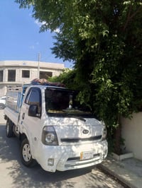 کیایە 2700مودیلی 2013رقم جنوب  گیر مەکینە شاسی بەشەرت هەردوو دەرکە سوب...