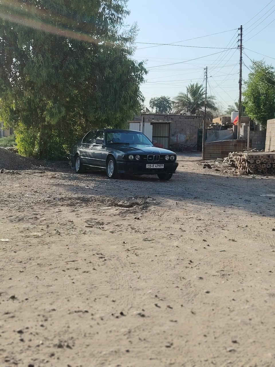السلام عليكم بي ام لبيع موديل 91  حجم 735 السيارة كفالة عامة كير محرك اكسل  فول شاشة وكامرة مسجل اكزوز رياضي  محرك 6 V  تخم تايرات تبيرد ثلج السيارة جاهزى حزى وسنويى  سعر  45وبيها مجال مكان بغداد لستفسار اكثر الهاتف *********** غير متوجد علىى المازنجر فقط اتصال
