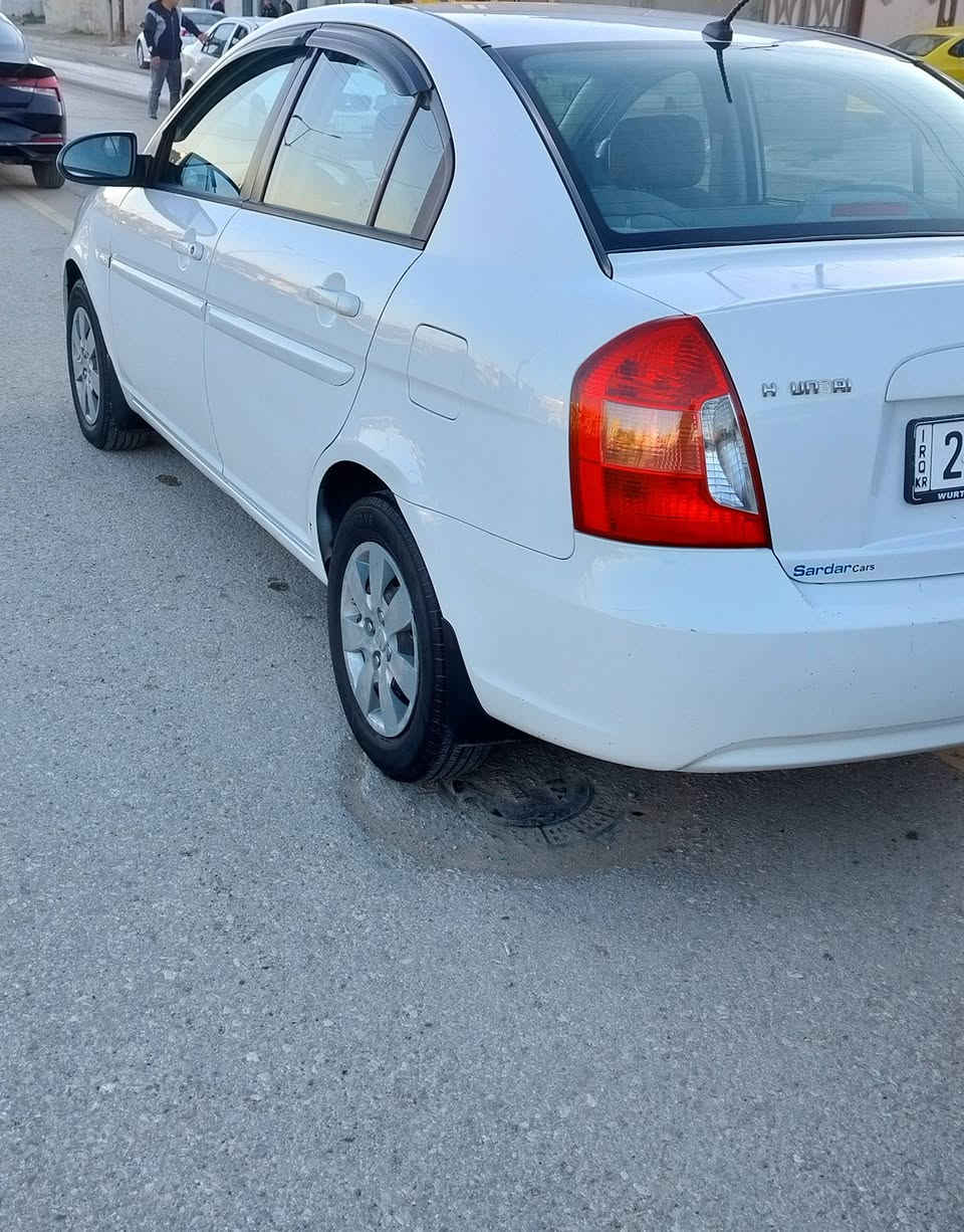 اكسنت 2008 رقم وسنوية جديد
محرك 16
كاربون بانزين
تبريد تدفئه شغال
لايتات بك لايتات اصلي شركه 
اربع دسك
سياره جاهزه مامتعوبه طخم جديد 
مابيها صبغ جاملغ امامي تبديل اصلي نفس اللون بدون صبغ 
السعر100وبيها مجال 
***********
