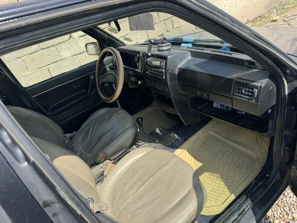 سلام عليكم كولف 90 مكينه وكير وحداديه وتخم تاير كله جديد ٥ كير مكينه بلاديه دوش نسه صرف بانزين ١٨٠٠ سنويه ٢٨ تحويل سعر ٢٨ وبه مجال واسط الصويرة ***********
