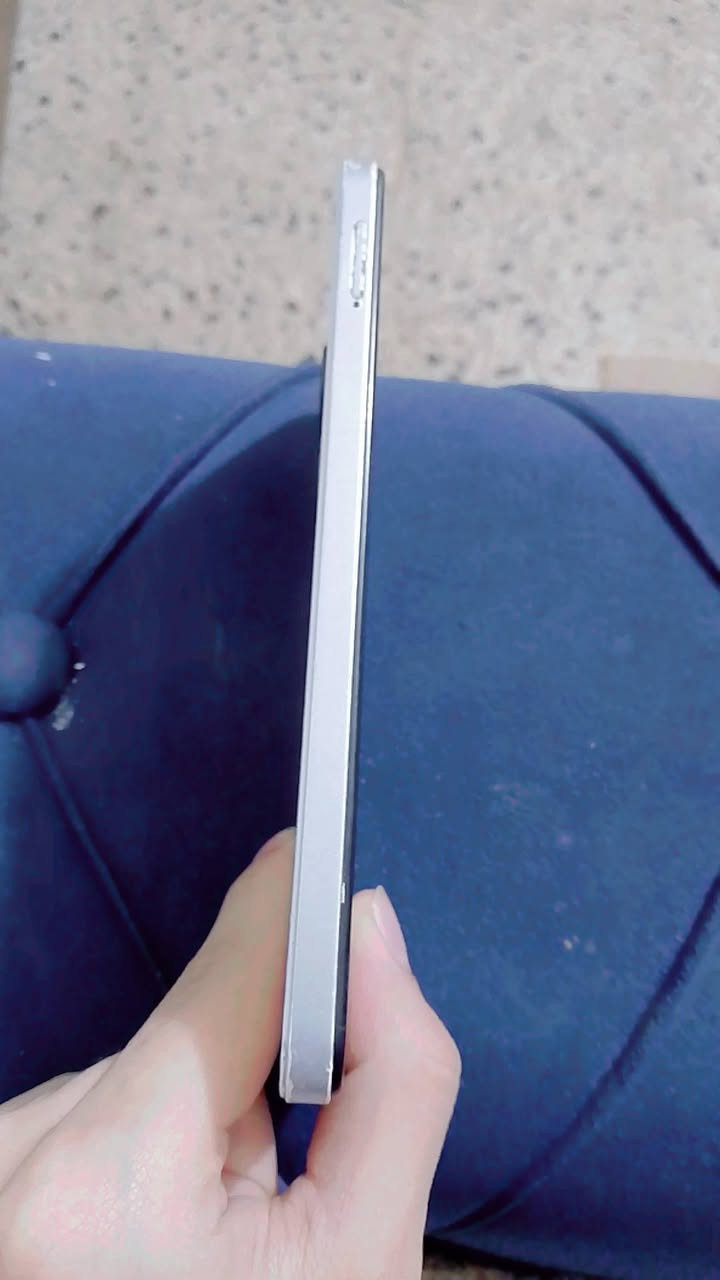 جهاز TECNO
جهاز بي فطر بل شاشه جهاز برغي ما مفتوح بي دبل سماعه كامرته حلو ذاكرته 128+60فريم بل بوبجي جهاز حلو عيبه الوحيد فطر بل شاشه 
سعره 100
واتساب ***********
بغداد حي الجهاد
