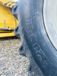 من بعد السلام زوج تاير حجم 30للبيع جدد الاستفسار الأتصال على الرقم 078...