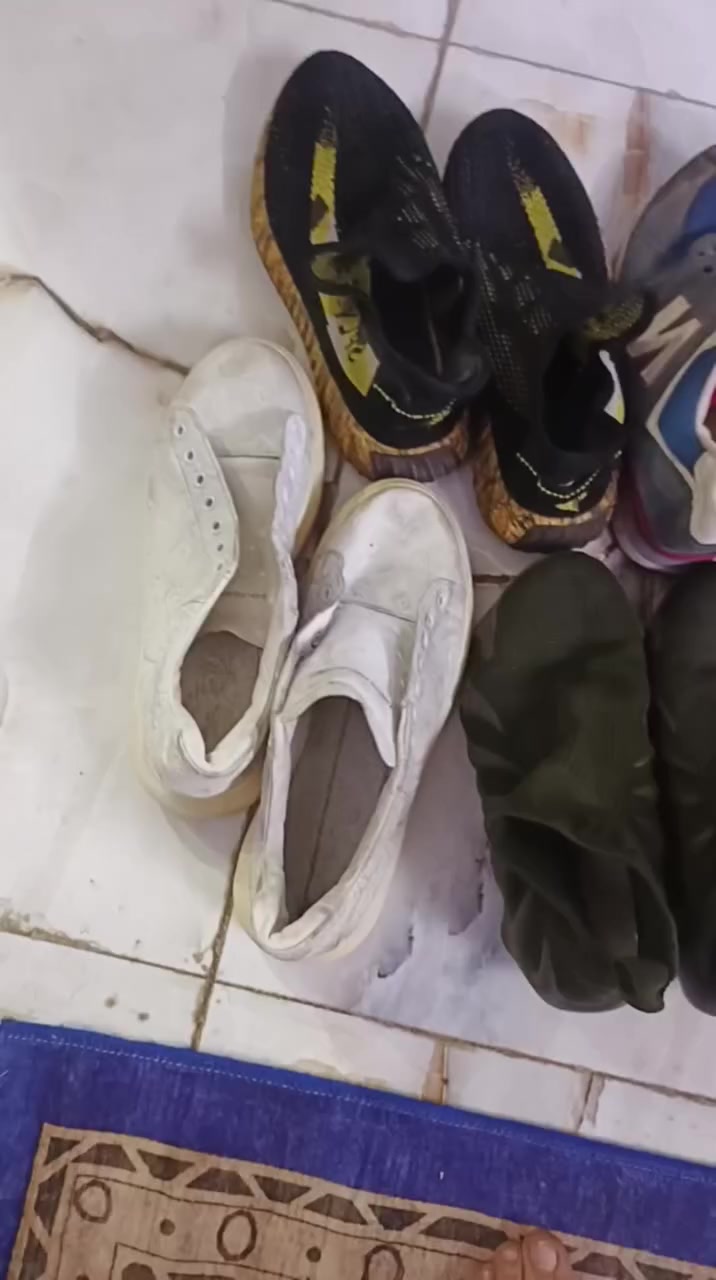 بيع ١٥ حذاء باله ب٣٥ الف بيع شلع عنوان شعب شارع صحه قياس ٤٠ نظيف


**إذا كنت صاحب هذا الإعلان وتريد حذفه لأي سبب، رجاءا أرسل رسالة إلى الدعم الفني**