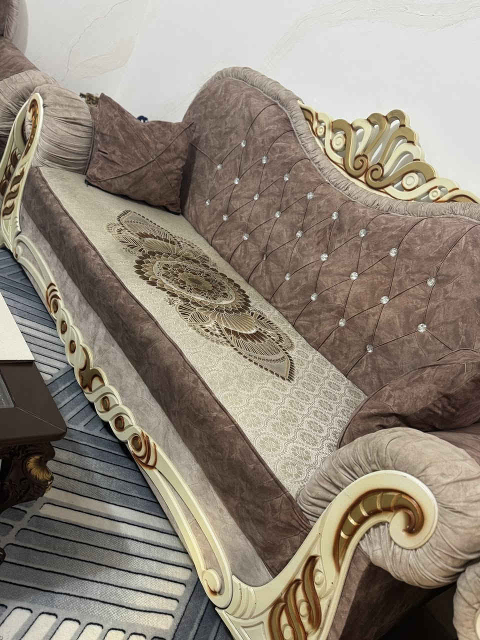 تخم ملكي جديد مكان النجف حي العسكري السعر 250 قفل ***********
