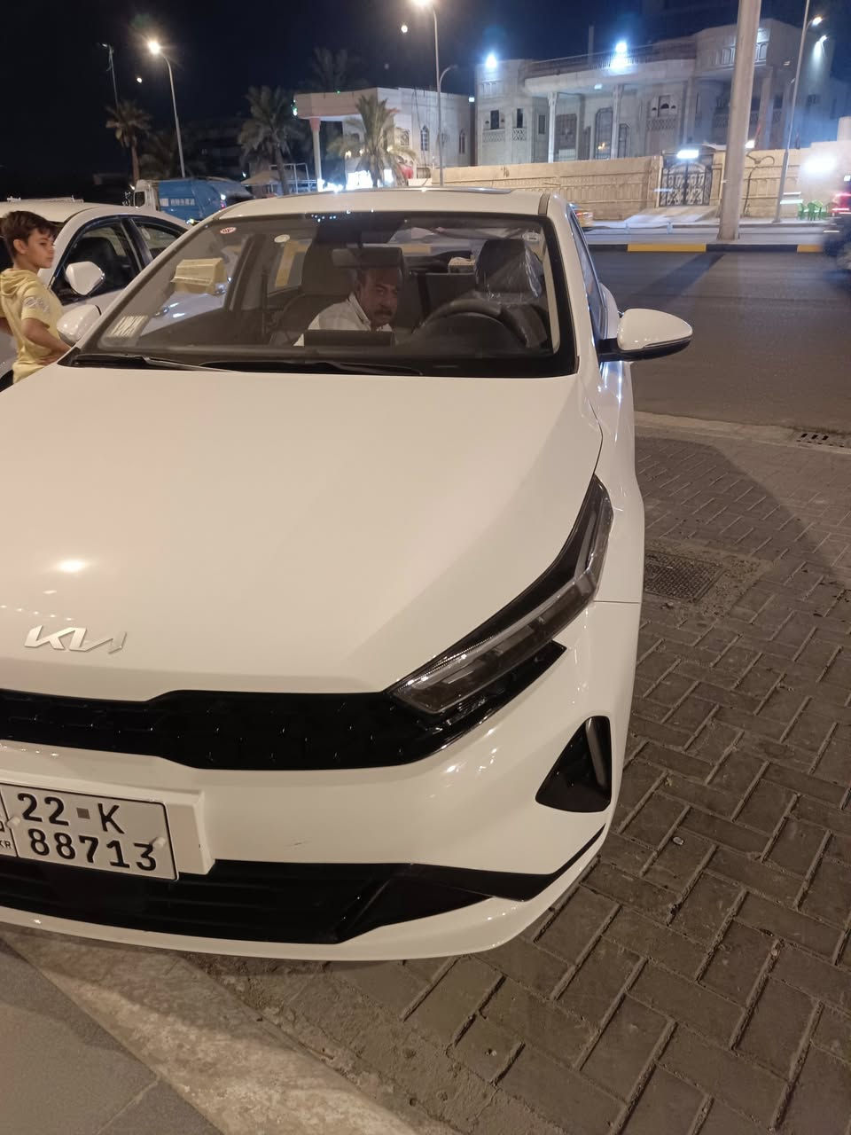 السلام عليكم
كيا K3
موديل 2022
فول مواصفات 
ماشيه 29200
مكينه 1500 دبل نوزل
بصمه تشغيل 
بصمه ابواب 
شاشه كاميرا 
تحكم ستيرن
فتحه سقف 
تبريد قطعتين
السعر 128$
العنوان بصره نظران 
رقم تلفون ***********

