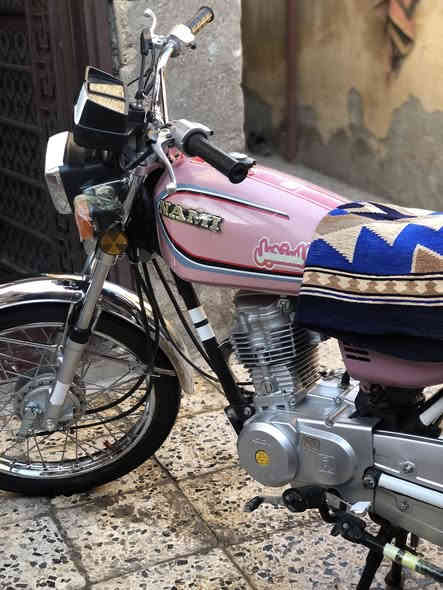 السلام عليكم دراجه نامه متياز موديل ٢٣اوراقً اصولي كفاله عامه لدراجه نضافه شوفت عينك كل نقص ما بييه سعر ٦٠٠بييه مجال***********
