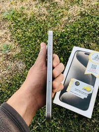 آيفون ١٥ برو ماكس • ٢٥٦ • بطارية١٠٠٪