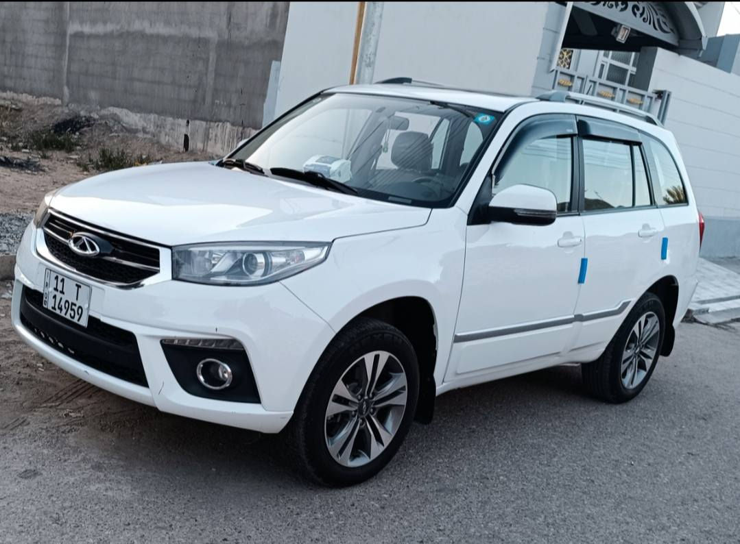 سلام عليكم شيري تيكو 3 موديل 2018 رقم بغداد بيها بارد بل باب السائق و شخط في دعاميه فقط باقي مكفول محرك و كير تبريد 🥶 تدفئه كشنات جلد ماشيه 98 الف سياره جديده السعر 98 و بيها مجال قليل العنوان ديالى شهربان ***********
