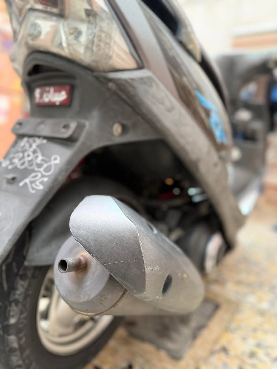 السلام عليكم ماكس عدله بلاديه ماصرله شهر ونص من طالعه من حاويه سعره 900وبيه مكلف في النشر حسوني حسوني صاحب دراجه


**إذا كنت صاحب هذا الإعلان وتريد حذفه لأي سبب، رجاءا أرسل رسالة إلى الدعم الفني**