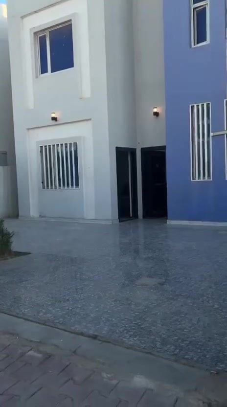 بيت مؤثث في لؤلؤة ساوة للإيجار للعوائل فقط 

***********
