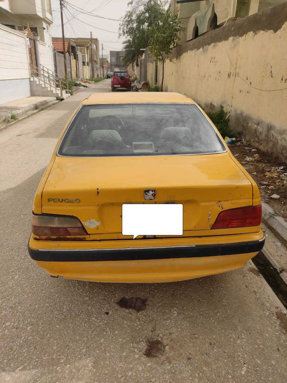 السلام عليكم مكلف بالنشر سياره للبيع بيجو بارس موديل 12 رقم بغداد المالك في السماوه السعر ب 25 ورقه  قابل التفاوض الشراي تواصل وياي على هذا الرقم بي واتساب ***********
