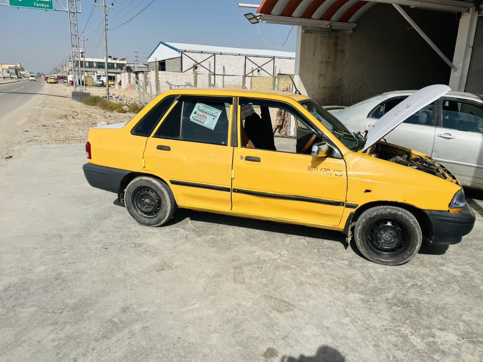 يالله سايبه للبيع موديل ١٢ سياره جاهزه
هيىه مصفره وغرامت مصفره تحويل  
دوشمه حداديه كامله جديده  
رقمي *********** 
 رقم ***********
