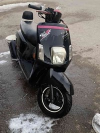 دراجه لبيع سعر مليون و200 رقم لهادف 07735520142مامتواجد عال خاص