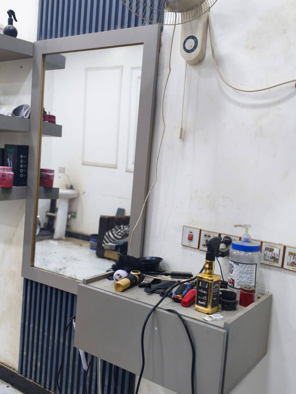 ثلاث مرايات حلاقه معا جرارين
السعر  350 وبيهن مجال قليل 
المكان كربلاء جامعه كربلاء فريحه 
للاستفسار ***********
