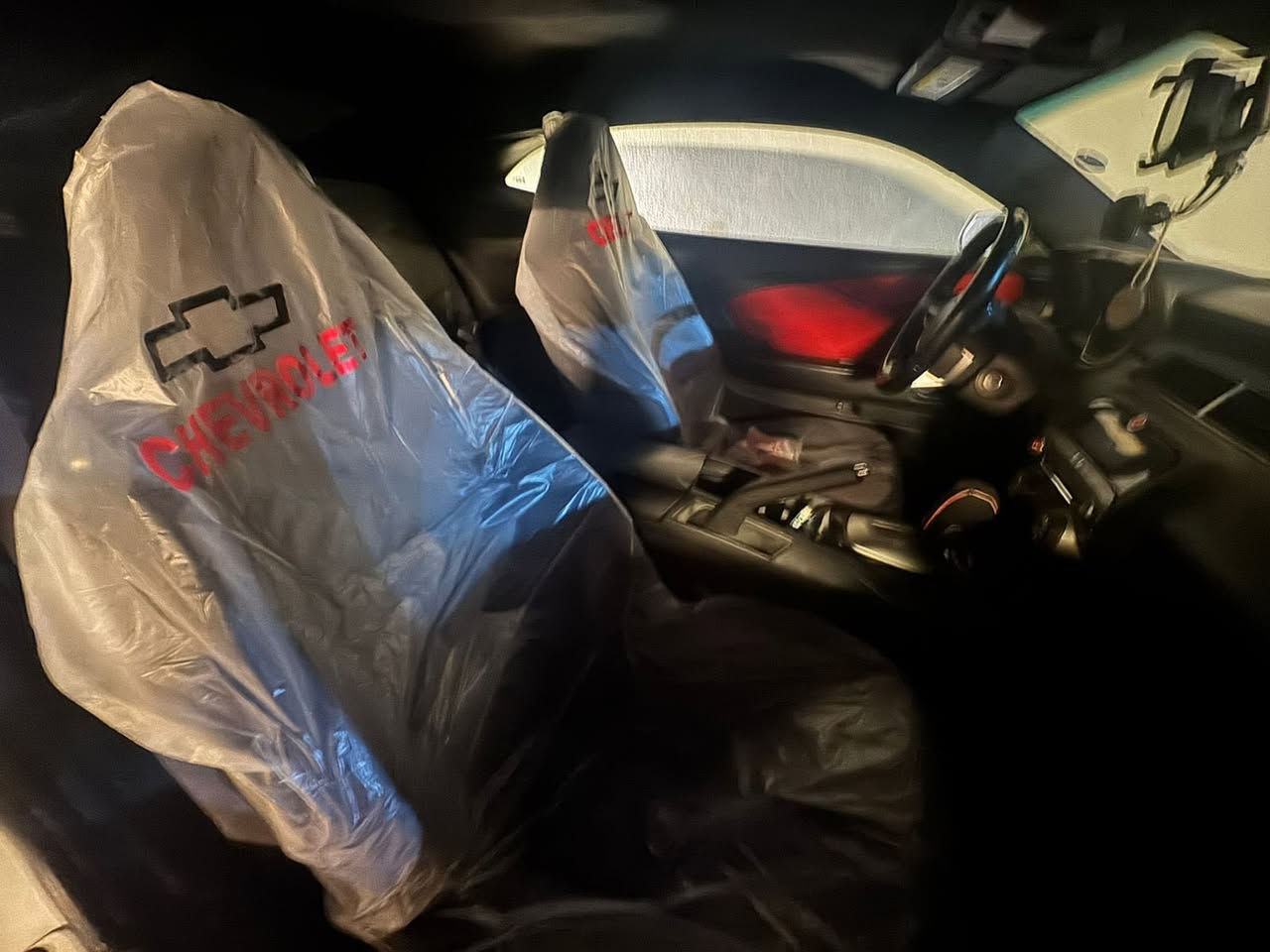 السلام عليكم تم تنزيل السعر بسبب الوعود الكاذبه كمارو 2011 محدث 2017 ٦سلندر مكينه كير ضفيره قاعدة فيوز كله جديد إضافات صوت كزوز برمجة طلقات سبايدر ZL1 ضررها حزام جماليه فقط بدون حادث دك  رقم الشاصي  تطلع كلين 
رقم أربيل باسمي سنويه لي ٢٠٢٩
مكاني الموصل 
السعر ٨٥ 
*********** 
بي واتساب
