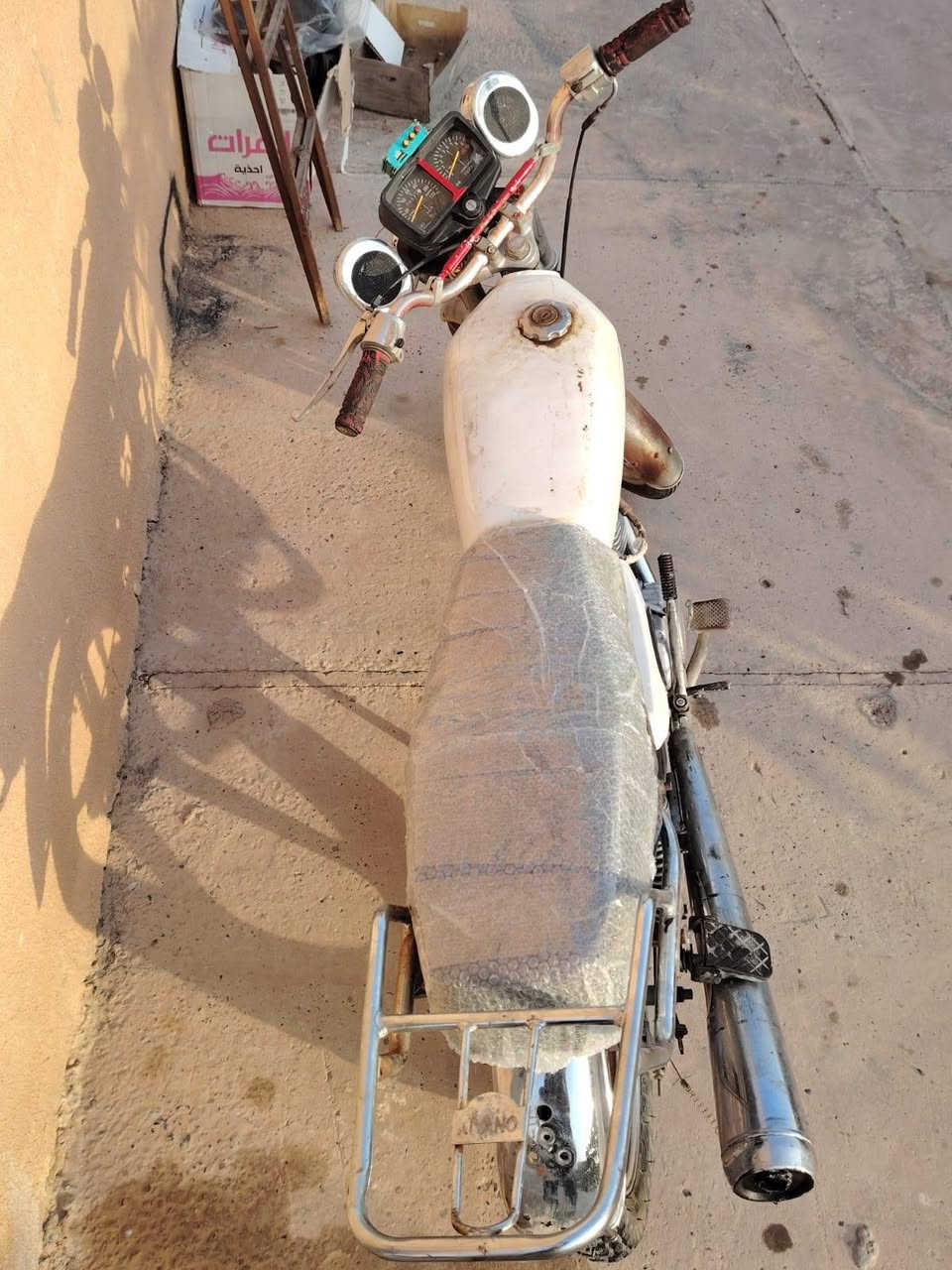 السلام عليكم للبيع دراجة
ربعه كير 4
 السعر 200 وبي مجال  
 العنوان تكريت شارع الاحتفالات 
رقم الهاتف ***********
