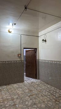 ملحق حي العسكري • غرفة وصالة • ماء وكهرباء