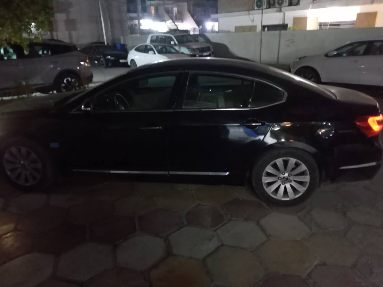 كاندزا موديل ١١ خليجي لون اسود سياره حلوه تخم تاير جديد كلشي حلو بيا تجي وتشوف بيا شخوط من بيابن وضربه بل بنيد خفيفه وباقيات سياره كله تمام حلوه ل 
سعر سياره ٧٥ وبيا مجال ل جاي


**إذا كنت صاحب هذا الإعلان وتريد حذفه لأي سبب، رجاءا أرسل رسالة إلى الدعم الفني**