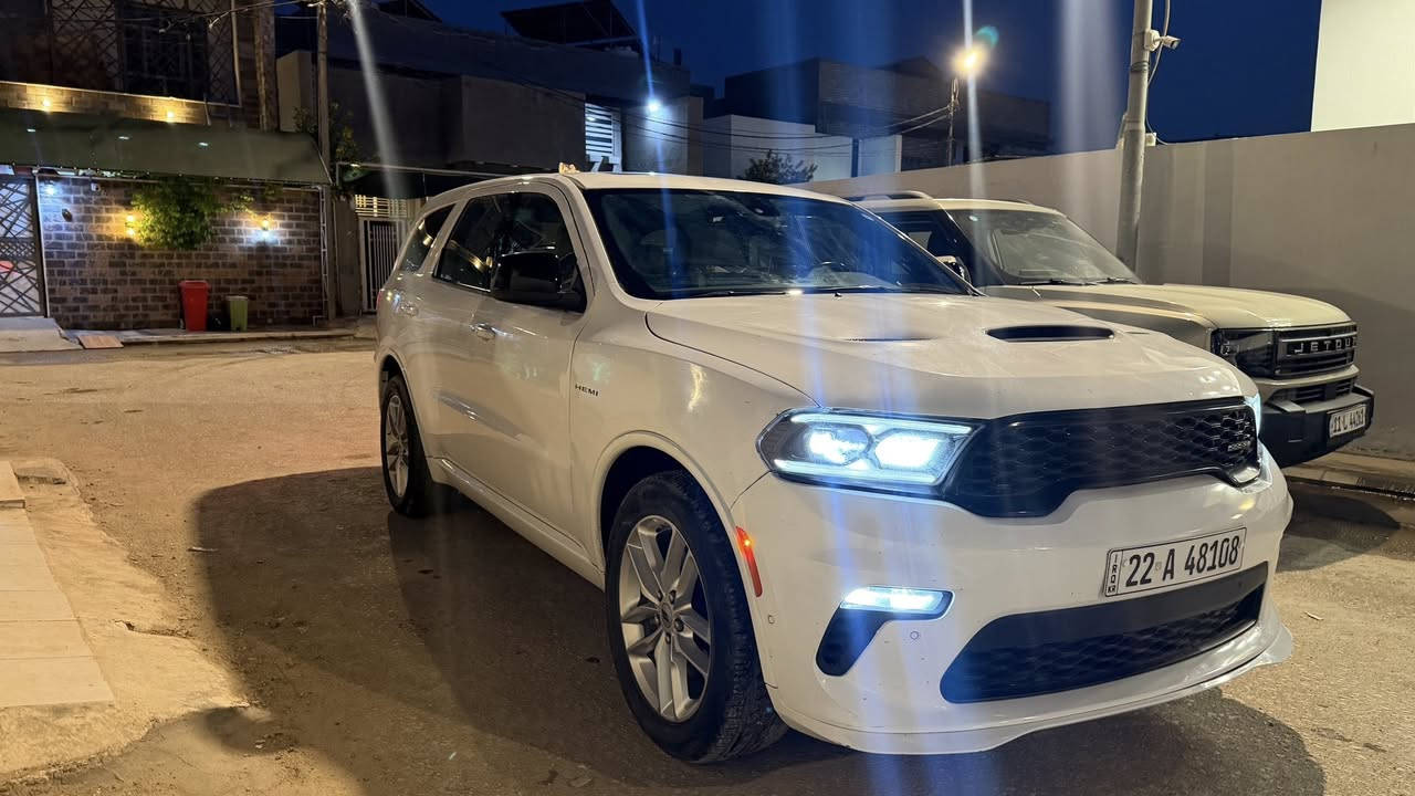 RT2022

‎دوج دورانكو ارتي 

Dodge Durango R/T   .

‎الموديل : 2022  . (وارد امريكي) .
فوللل مواصفات فول عدا رادار امامي 
‎المحرك : V8 . 5.7L  .

‎العداد : 46 الف  .

‎السعر : 320 ورقه وبيه مجال

‎رقم اربيا  .

‎المواصفات:  

‎* تحذير النقطة العمياء . 

‎* حساسات امامية وخلفية .

‎* شاحن هاتف لاسلكي (وايرلس ).

‎* فتحة سقف (سلايد) . 

‎* مقاعد من الجلد مع كنتارا الفاخر. 

‎* مقاعد كهربائية مع ذاكرة لحفظ وضعيات الجلوس. 

‎*  مقاعد تبريد وتدفئة. 
و الخلفيه فقط تدفئه

‎* تدفئة مقود القيادة. 

‎* مقود رياضي مع تحكم كهربائي. 

‎* مصابيح امامية زنون مع LED .

‎* كشافات ضباب LED . 

‎* شاشة 10.1 أنج .

‎* نظام ملاحة (GPS) . 

‎* تشغيل عن بعد . 

‎* ويل قياس 20 أنج . 

‎* صندوق كهربائي . 

‎* بلوتوث تلفون كار بلي .

‎* محدد سرعة . 

‎* كاميرا خلفية .

‎* كير ٨  سرعات شفتات ب الاستيرن  .

‎*جنطه كهرباء 
 . 

مقاعد صف الثاني VIP 
اوتو بارك

الحادث فقط بنيد بدون ايرباك 
الباقي كله سليم صور الحادث موجوده بالمنشور
   للاستفسار ***********
المكان حله
