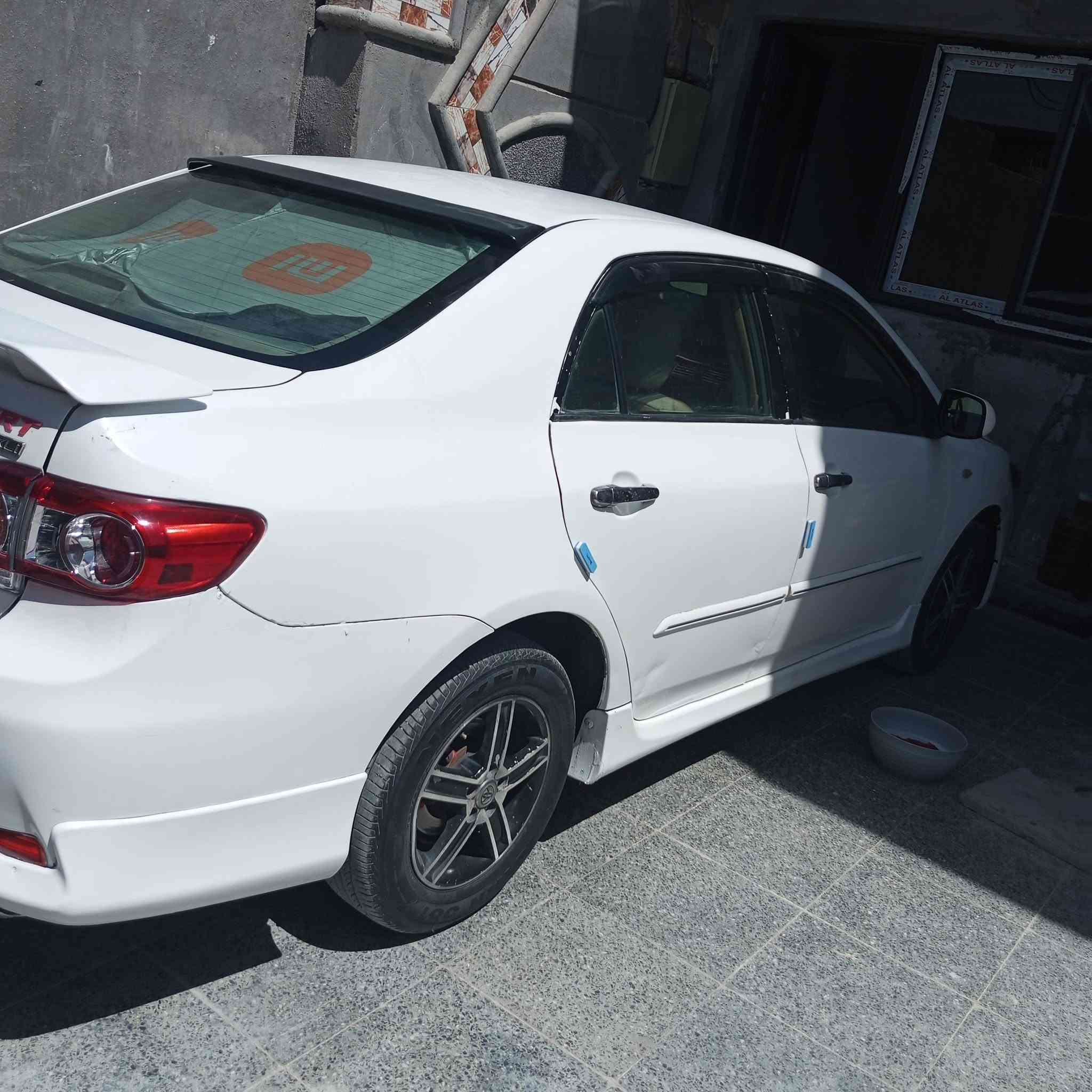 السلام عليكم كورلا 8خليجي سياره جاهزة مكينه وكير وتبريد وكشر بيها 3قطع صبغ بدون داخل اثر شخوط رقم وسنويه جديد بغداد السعر 88   ***********
