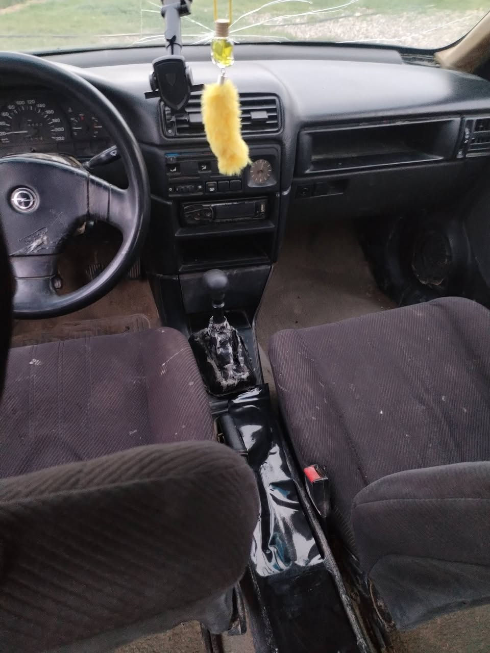 فكتره حجم 20 للبيع بيهه وراق رعيهه ماندلا مكفولاه السعر مليون 600 بيهه مجال غليل العنوان الحويجه ناحيت العباسي  ***********
