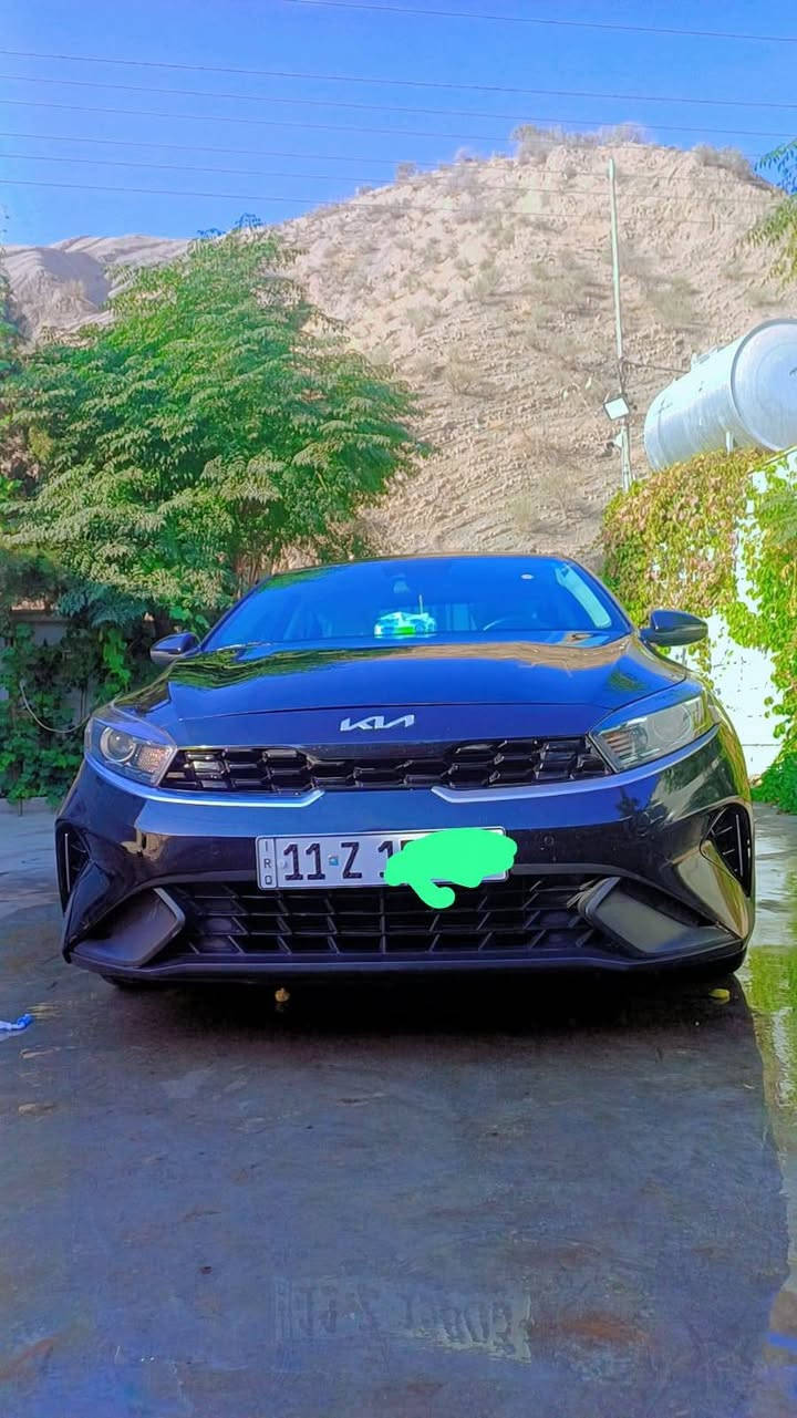 ياالله السلام عليكم  

 كيا فورتي موديل 23   حادث مثل ما موضح بصوره بيه 5 قطع تبديل محرك كيركفاله صدر تخم تاير تبريد جاهزه 

دخول جديد   رقم بغداد الدولي  
لون اسود ابو الشذرة 
 
مواصفاتها 
مكينة 2000 دوش المرغوب 
ويل كب 
متعددة انظمة القياده (ايكو .نورمال . سبورت)
رادار نظام القيادة الذكيه 
توقف تلقائي عند الاقتراب من جسم قريب 
رادار وتحديد المسار 
مانع الانزلاق مع تحديد السرعة ( الكروز) 
شاشة كبيره وسطية مع كاميرا دوارة 
شاشة عطلات 
السعر  135
مكان السياره بغداد الحسينية  للإستفسار ع هذه الرقم ***********
