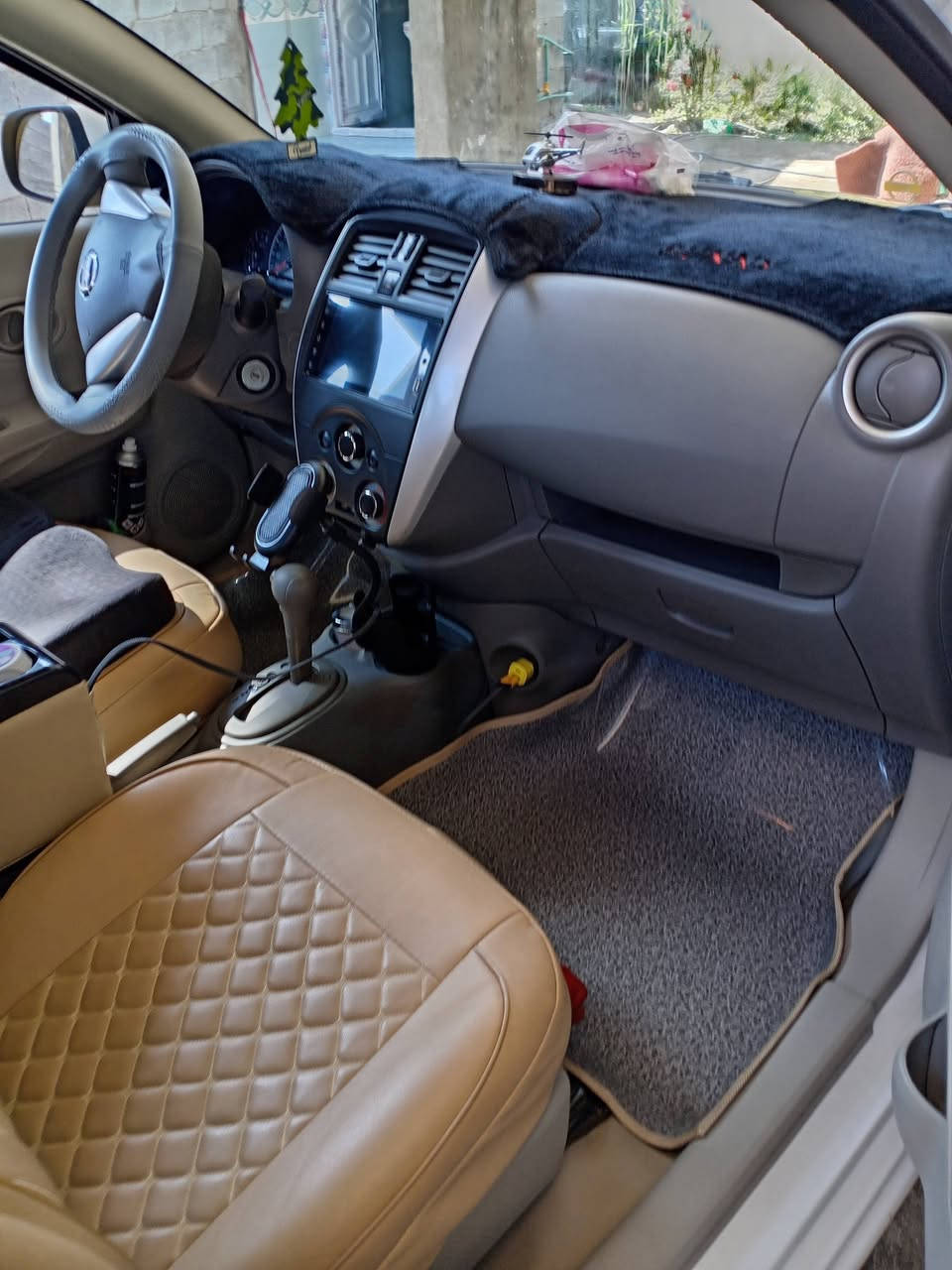 سلام عليكم سياره نيسان سني 24 بسمي لون اصفر خصوصي ملون سنويه 31 بسمي ماشيه 40 سعر 122  لشراي يتصل مكان بابل المسيب بيهه شويه مجال حك جيه رقمي بس اتصال ممتواجد علوتساب خابر مخابره ***********
