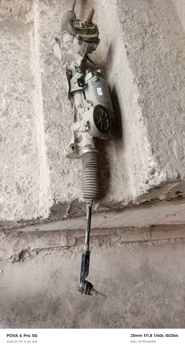 مشط ستيرن جيب بزون للبيع شغال فقط بي فيشه مكسوره مكاني بصره أبو الخصيب مهيجران متواجد خاص رقم الهاتف ***********
