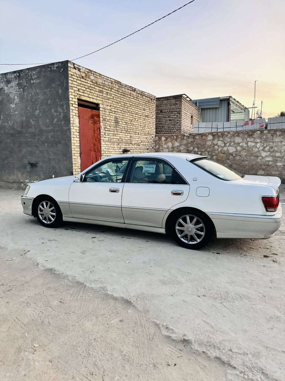 ملكه
مديل 2003 مداور ثاني يوم 

تحوير نجف فوك وجوه دشبول عارف العيساوي 

*محرك   (ديفور الكبير )جديد 
*فتحه القماره 

*تبريد امامي وخلفي 
*برده كهربائيه

*مضخمات خلفيه

*4كشنات كهربائية

*كشنات جلد 

*اريل كهربائي امامي شذره زركه 

*4دگم

*كرستال اصل

*كروز سرعه

*دركه صاج + تحكم استيرن 

*شاشة كرستال

*ستيرن كهربائي

*مضخم صوت 

*زنون بلاد

*ويل نجمه نفطي 

*تخم تاير جديد 

*مري شفط مع هيتر

*غراض جنطه كامله مع سبير بخطته بعده

السياره جاهزه نقص فقط الحدادية مقدم امامي والطخه الي بصوره ...

🏠المكان/ غماس /ديوانيه 

💲السعر 140$ مع مجال قليل

للاستفسار/ ***********
