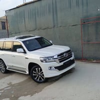 لاندكروز ٢٠١٩ • ٦٦٠٠٠ كم • محرك V6