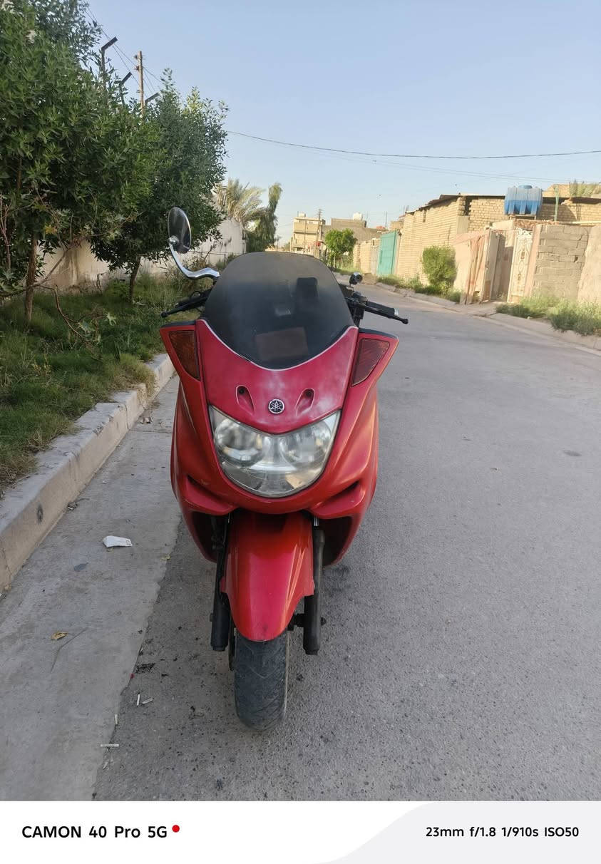سلام عليكم شباب دراجه ماجسته. دراجه. بلديه حلوه مرتبه شلعه معدلل كامله خير من الله.  تخبل نصبه لونه بلادي تخبل للبيع السعر 700 وبيه مجال تخبل دراجه حلوه. ولشراي. يدخل خاص  ولدلل


**إذا كنت صاحب هذا الإعلان وتريد حذفه لأي سبب، رجاءا أرسل رسالة إلى الدعم الفني**