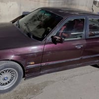 BMW520i سياره موديل ١٩٩٥ كير اوتوماتيك مضبوط ومحرك فول تبريد شغال السع...