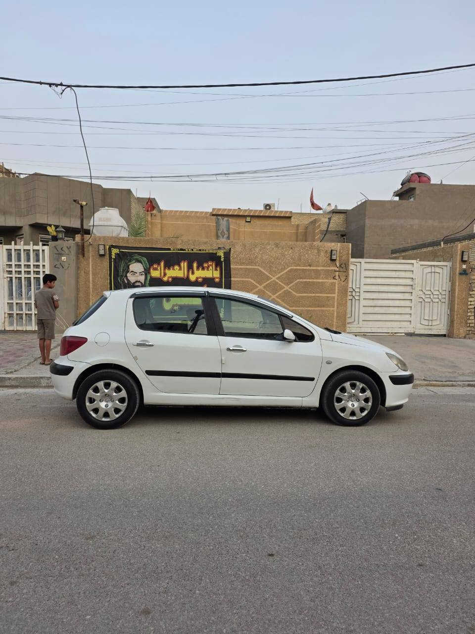 سلام عليكم
بيجو 307 فرنسي 
بسمي السياره
تحويل ثاني يوم
موديل 2005 
محرك 1600
شاشة اندرويد
كير محرك خير من الله
تدفئه تبريد شغال وخير من الله 
تخم تأير جديد سياره جاهزه
  مناقصها شي
 السعر 60 وبيها مجال
***********
