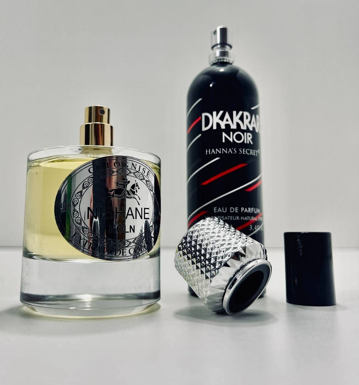 عرض عطور للشباب 🎩🎼♾
عطر نيشاني سافران كولجنيس اكسترايت دو كولجين 100مل" (Nishane Safran Colognisé)  👑 عطر جلدي للجنسين المكونات: يتكون من مزيج من الزعفران والحمضيات (مثل الجريب فروت الوردي والحامض) والفلفل الوردي والماغنوليا، مع قاعدة من الجلود والعنبر والمسك الثباتيـة تجننن المنشأ ~ تركيـا 🇹🇷
سبـلاش معطر رجالي 👨 DKAKRAR NOIR100 mL 🔥سبلاش جسم دراکار رجالي فخامـة ورقي العطر قريب جداً لـ سوفاج ثبات رهيب على الجسم لمدة ٢٤ ساعـة من العطـور الرجالية الأكثر مبيعاًعطر جذاب يجمـع بين الفخامة والرقي ✨


**إذا كنت صاحب هذا الإعلان وتريد حذفه لأي سبب، رجاءا أرسل رسالة إلى الدعم الفني**