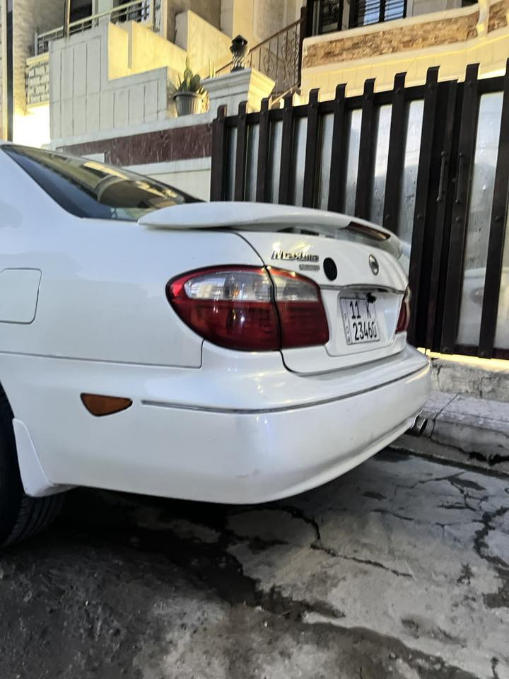 نيسان مكسيما v6 3000 
2003
صبغ قطعتين 

محرك حاوية جديد 
 سعر 60$ 
عنوان بغداد حي الجهاد 
***********
