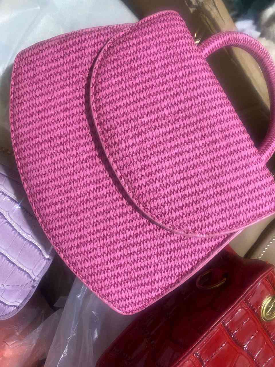 شلعة جنط شي ان القطعة على ٣ ونص هاي صورهم والفيديو


**إذا كنت صاحب هذا الإعلان وتريد حذفه لأي سبب، رجاءا أرسل رسالة إلى الدعم الفني**