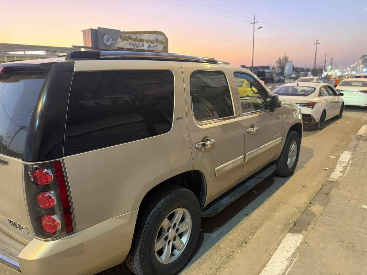 يوكن (ادوات) 2008 خليجي جديدة كارتون السيارة كفاله من الكص والسرقة والعشاير
فول مواصفات اعلى فئة SLT جاهزة من اي نقص مكينة وكير كفالة حدادة تبريد تايرات دشبول جديد ماشية 177الف كيلو وماكو بموديلها هيج مشي السيارة مامتعوبة ابد 
مكاني بصرة السعر $97 رقم الهاتف:***********
