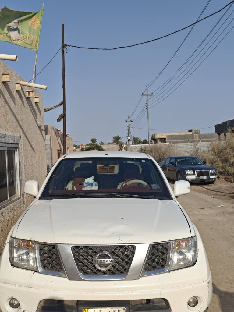 نيفار  2013 كاز   مكفوله
 
فئة LE
السياره مكفوله من الضربه والصبغ 
السياره جاهزه
محرك مكفوله  جديد هسه توني شاده 
حداده تخم تاير رقم بصره 
*********** القرنة, البصرة
