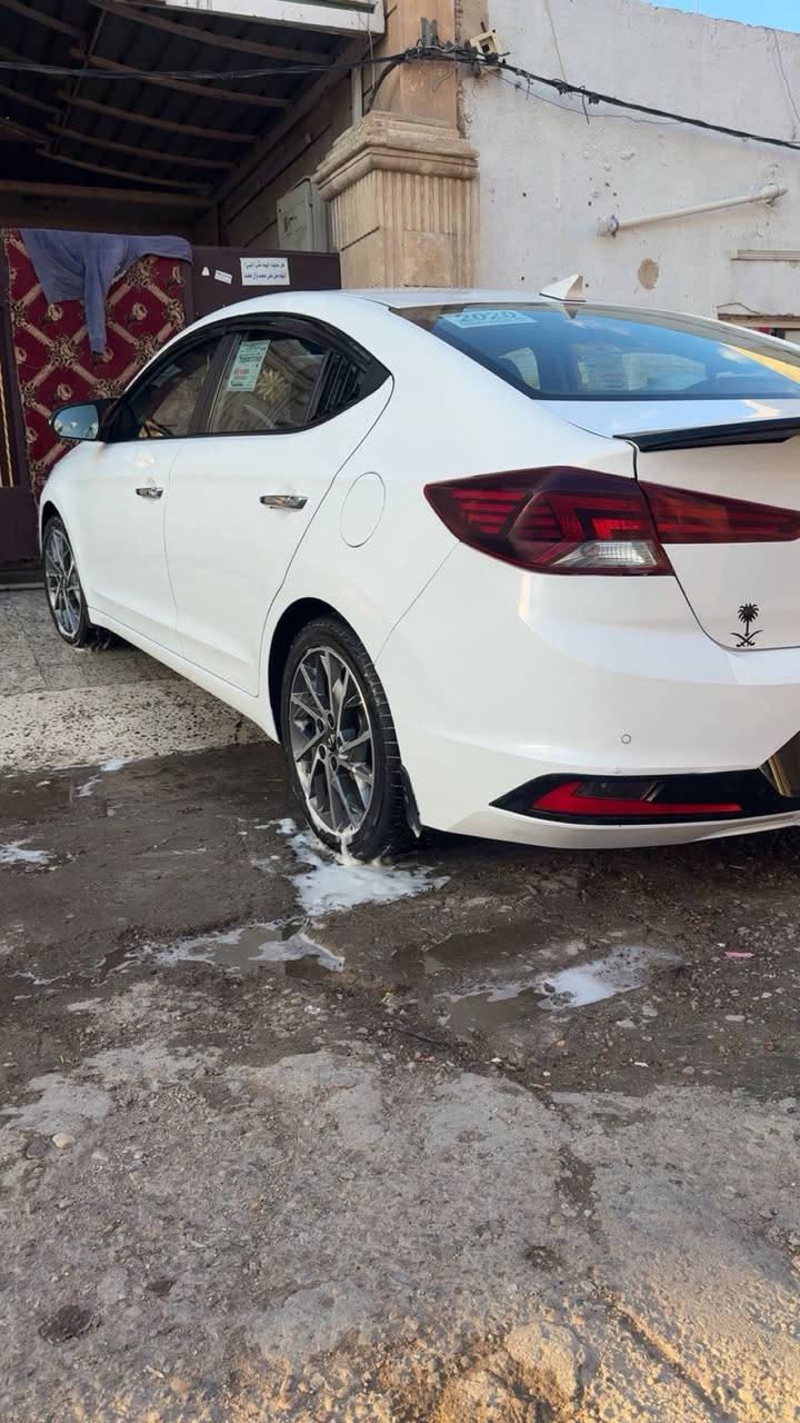 السلام عليكم النترا 2020
رقم بغداد مكينة 2000 دوش 
الاستفسار اكثر اتصل ***********
