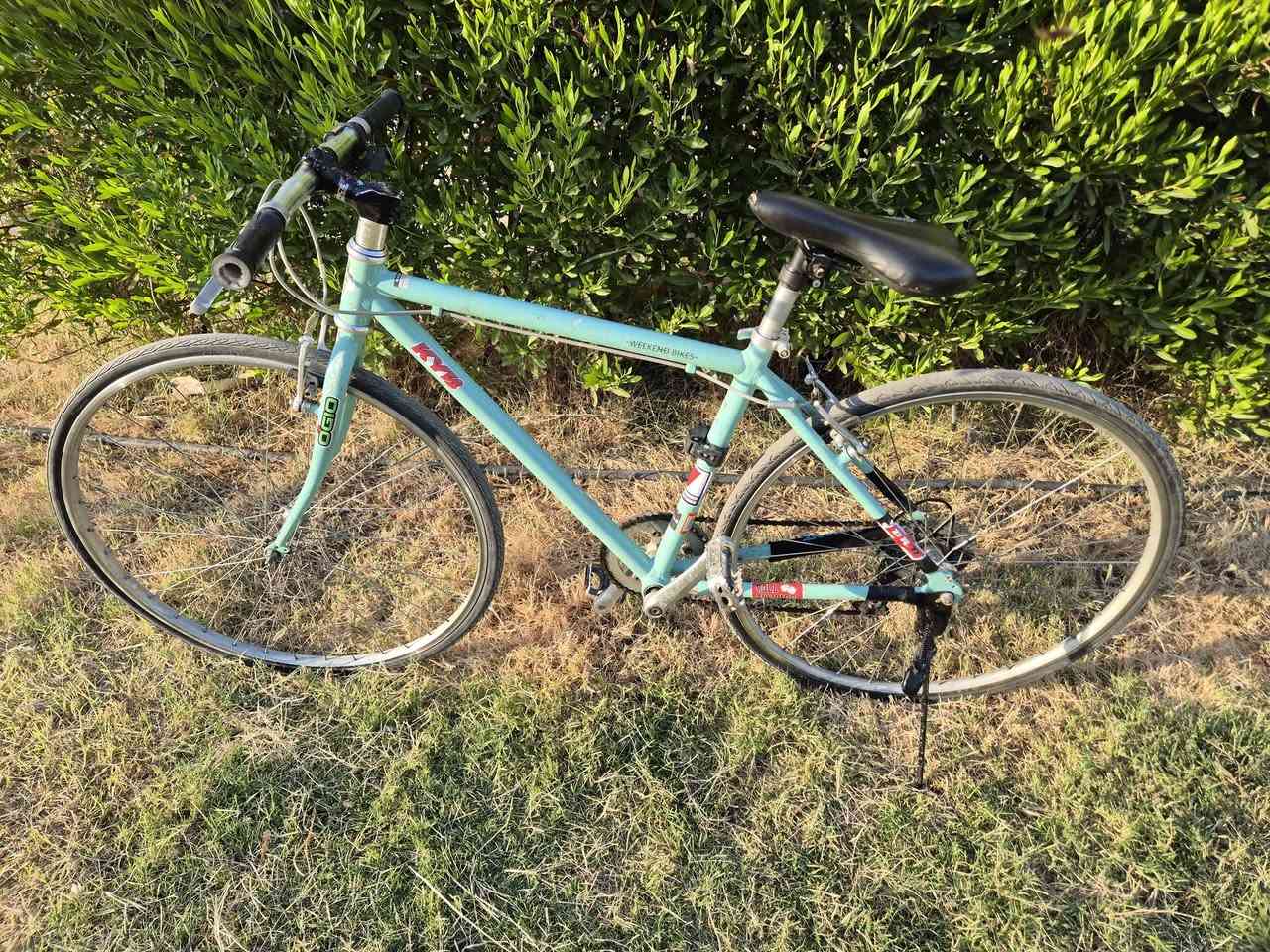 بايسكل c700 هايبرد بالة ياباني (ماركة Weekend Bikes المعروفة).
البايسكل المنيوم بالكامل، خفيف وسريع كلش (وزن ريشة).
​نضيف وجاهز من كلشي ما يحتاجله أي مصرف:
سستم كير اصلي شغال 100%
​السعر: 145 ألف، وبي مجال بسيط للشراي.
المكان: بغداد - الكاظمية
للاستفسار خاص أو الاتصال على الرقم: ***********
مرفق صور للدراجة من البيج الرسمي للشركة اليابانية Asahi
